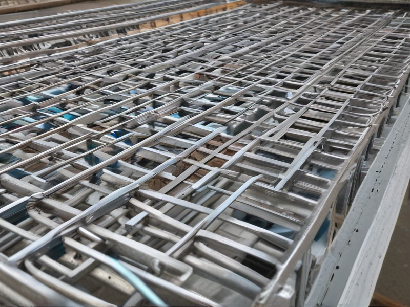 pallet rack wire mesh decking